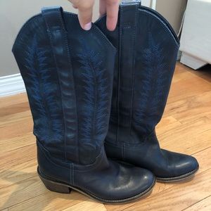 Vera Gomma cowboy boots